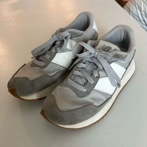 New Balance Women’s 237 V1 Sneaker